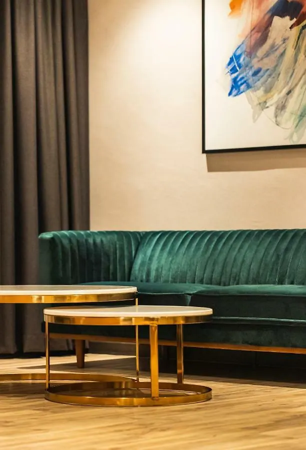 Trove Johor Bahru Hotel 4*,