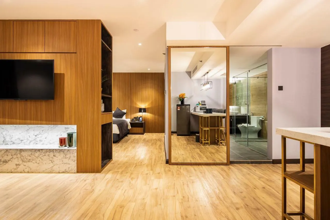 Trove Johor Bahru Hotel 4*,